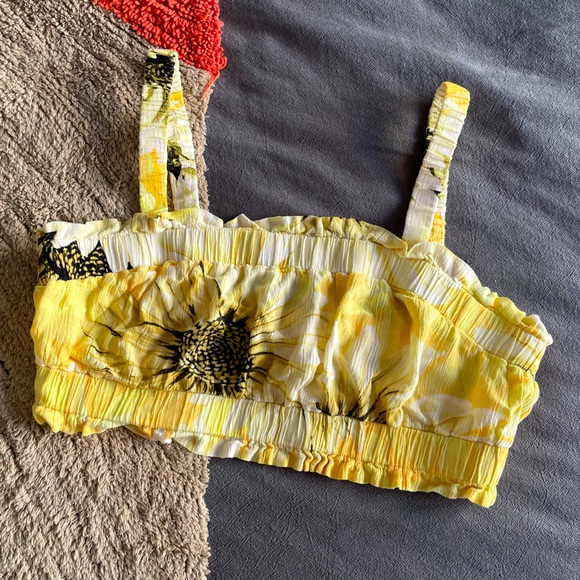H&M | NWOT sunflower cropped tank top - Picture 1 of 5